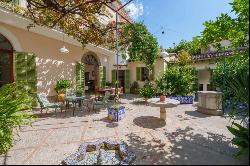 Beautiful manor house with a sunny courtyard for sale in Soller,, Sóller 07100