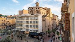 Nice, refurbished apartment for sale at Plaza Olivar in Palma, M, Palma de Mallorca 07002