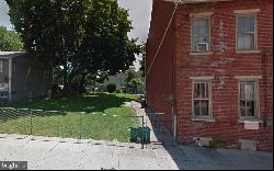 523 Woodward Street, Lancaster PA 17602