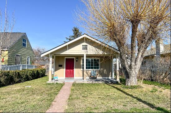 967 E 1st Street Prineville, OR 97754