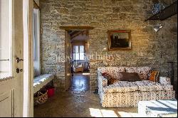 Esquisite villa with breathtaking view on the Lake Trasimeno