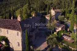 Esquisite villa with breathtaking view on the Lake Trasimeno