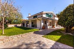 Private Villa for sale in Roma (Italy)