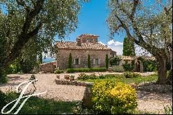 Magnificent 18th Century Monastery for rent in Châteauneuf-Grasse