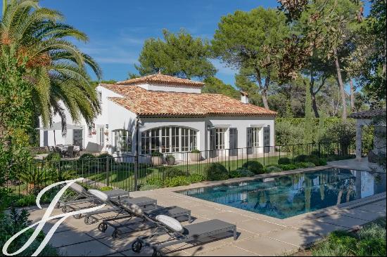 Luxury Villa Rental in Mougins -  Golf, and Starred Restaurants nearby