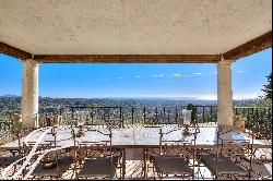 Vence - Magnificent stone property with panoramic sea view for rent