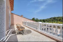 Valbonne : Lovely family villa for 10 guests