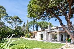 Mougins: Magnificent villa in a quiet location