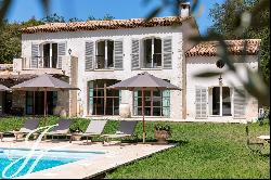 Beautiful renovated house for rent in La Colle-sur-Loup