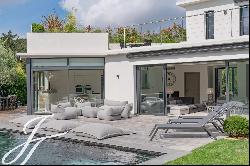 Mougins - Lovely contemporary house in gated estate