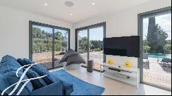 Contemporary villa for 10 people for rent in Mougins