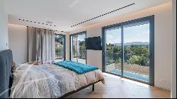 Mougins : Exception brand new 5 bedroom villa