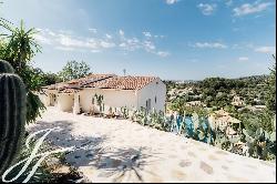 Exceptional villa overlooking the village of Saint Paul de Vence