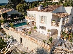 Exceptional villa overlooking the village of Saint Paul de Vence