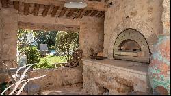 Le Tignet : Magnificent stone bastide