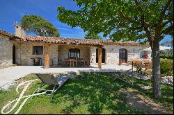 Family vacation home in the hinterland of Nice