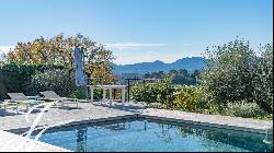 Villa for rent in a secure estate in Mougins