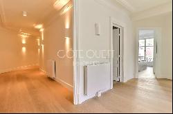 BIARRITZ - EXCEPTIONAL APARTMENT RENOVATED IN IMPERIAL DISTRICT