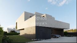 Modern Villa turn-key for sale in Luz, Lagos, Algarve