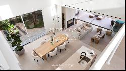 Fantastic modern villa for sale in the center of Santa Barbara de Nexe, Algarve