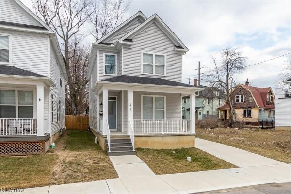 1521 E 123rd Street, Cleveland OH 44106