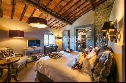 Historic, luxury estate in Greve in Chianti with breathtaking views