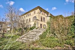 18th century château with outbuildings for renovation near Aix-en-Provence town center