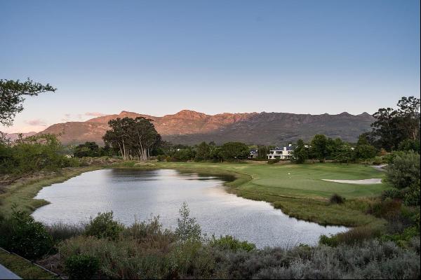 Magnificent Home on the Jack Nicklaus Pearl Valley Golf Course