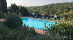 Stone hamlet with swimming pool, Casole d'Elsa, Siena - Tuscany