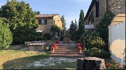 Stone hamlet with swimming pool, Casole d'Elsa, Siena - Tuscany