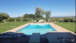 Villa Il Fienile with pool, annex and olive grove, Cortona - Tuscany