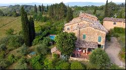 The Artist's House with pool, olive grove and views of Siena - Tuscany