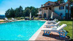 Classic Villa with country homes & pools, Castiglione del Lago–Umbria