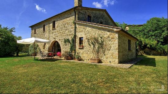  Manenti Country Houses with pool and land, Sarteano, Siena - Tuscany