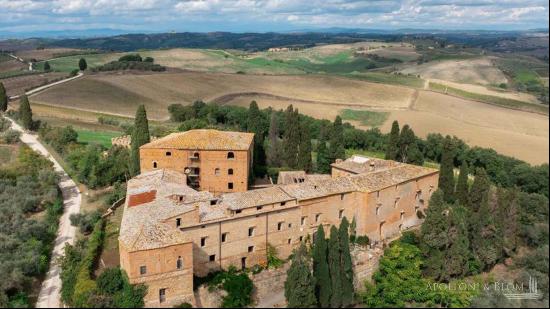 Medieval Castle with court and church, Montalcino – Toscana