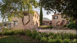 Country hamlet in Val d'Orcia, Sarteano, Siena - Tuscany