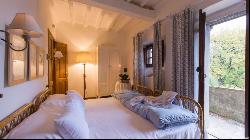 Ancient stone country house in Chianti Classico, Siena - Tuscany