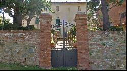 Historic Villa with Country House, Sinalunga, Siena - Tuscany