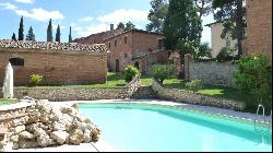 Historic Villa with Country House, Sinalunga, Siena - Tuscany