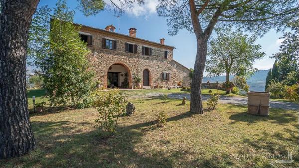 Il Convento Country house with pool, Montepulciano, Siena – Tuscany