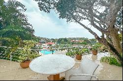 House inside a gated community close to the beach