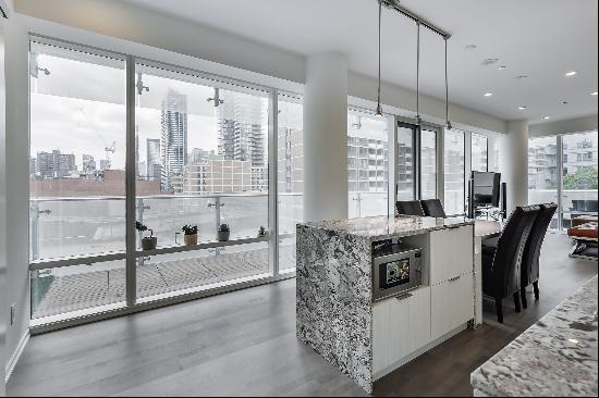 One Bloor Large 2 Bedroom