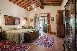 Exclusive Villas on the Tuscan hills