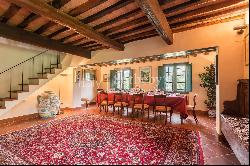 Exclusive Villas on the Tuscan hills