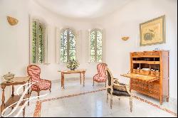 Grasse - magnificent bastide for 12 people