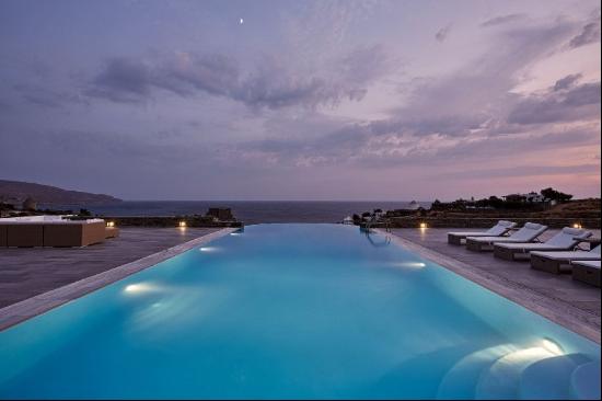 Luxurious Villa in Koundouros, Kea