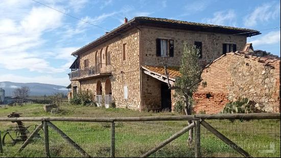 The Loggia farmhouse with view of Montalcino, Siena - Tuscany