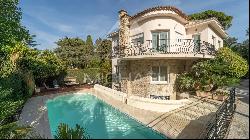 Cannes - 6 bedroom villa close to the beaches