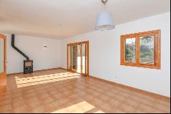 Spacious town house with pool for sale in Calvia, Mallorca, Calvia 07184