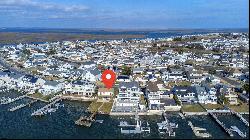 714 W Shore Dr, Brigantine NJ 08203